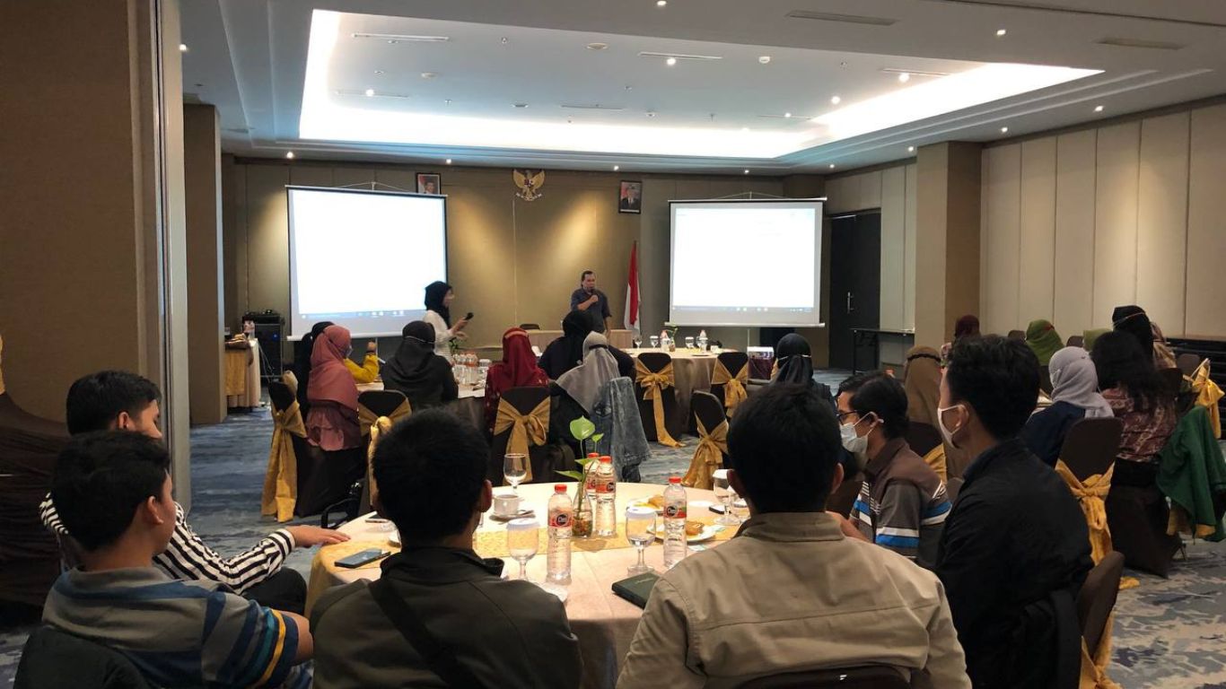 Edi Budiyanto — Public Speaking